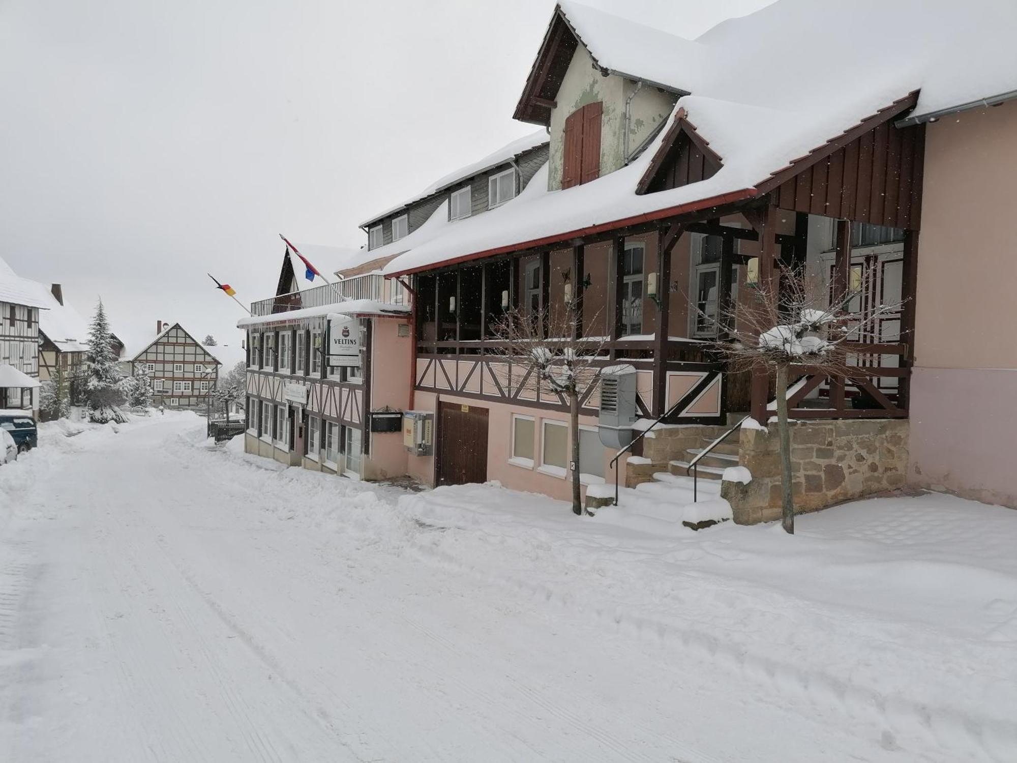 Готель Waldecker Taverne Бад-Арользен Екстер'єр фото