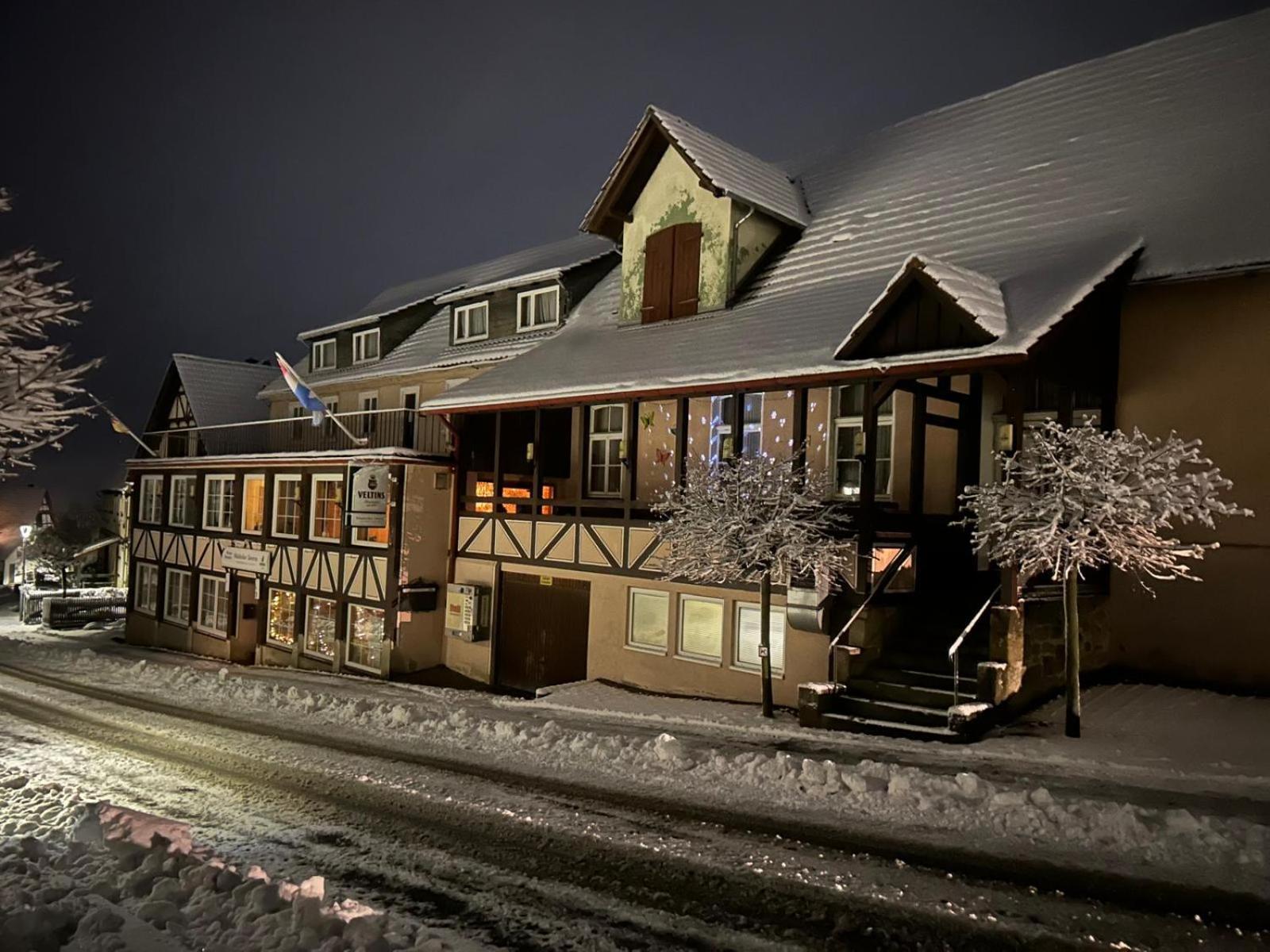 Готель Waldecker Taverne Бад-Арользен Екстер'єр фото